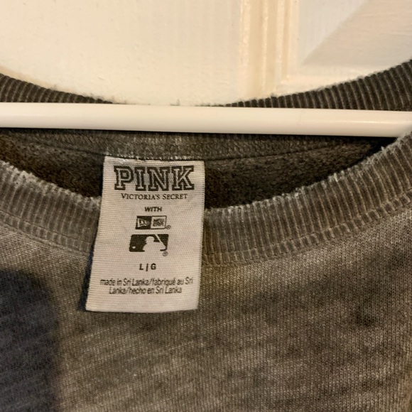 PINK distressed crop top-large - Picture 5 of 5